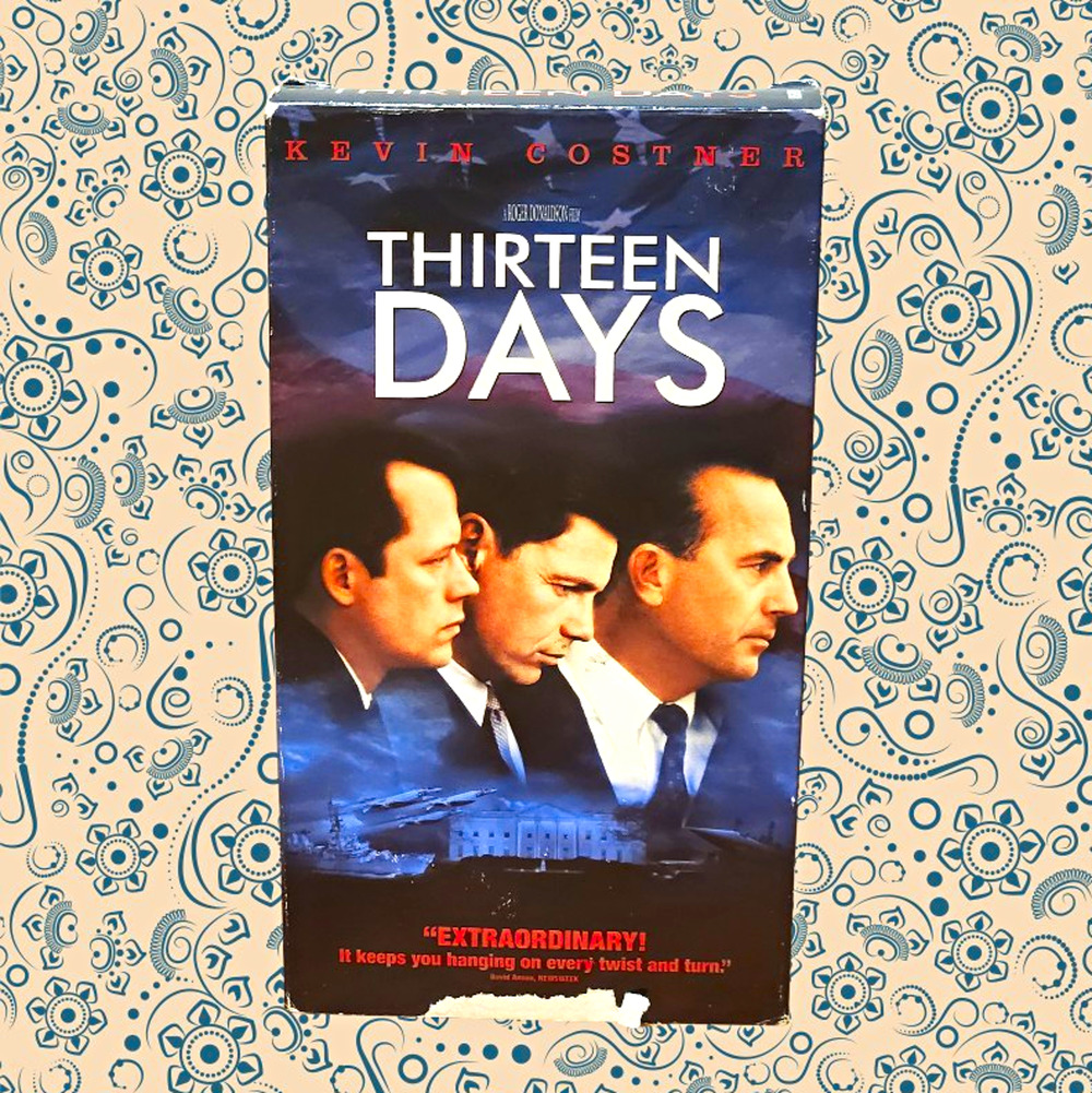 Thirteen Days VHS Full Screen PG-13 2001 New Line Home Video Kevin Costner CC